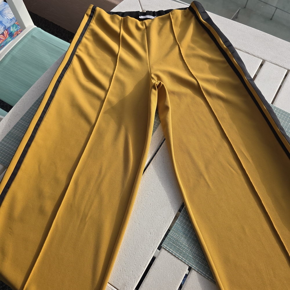Zara Racer Wide Leg Pant W/ankle Slits & Double Ribbon Side Stripes Elast Waist